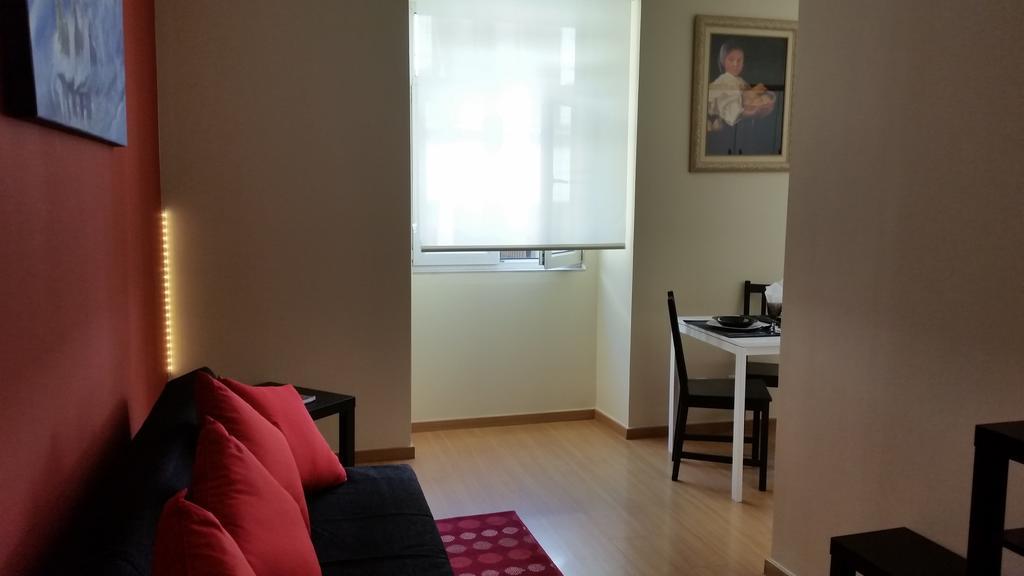 Apartamento Anjos Hotel ลิสบอน ห้อง รูปภาพ